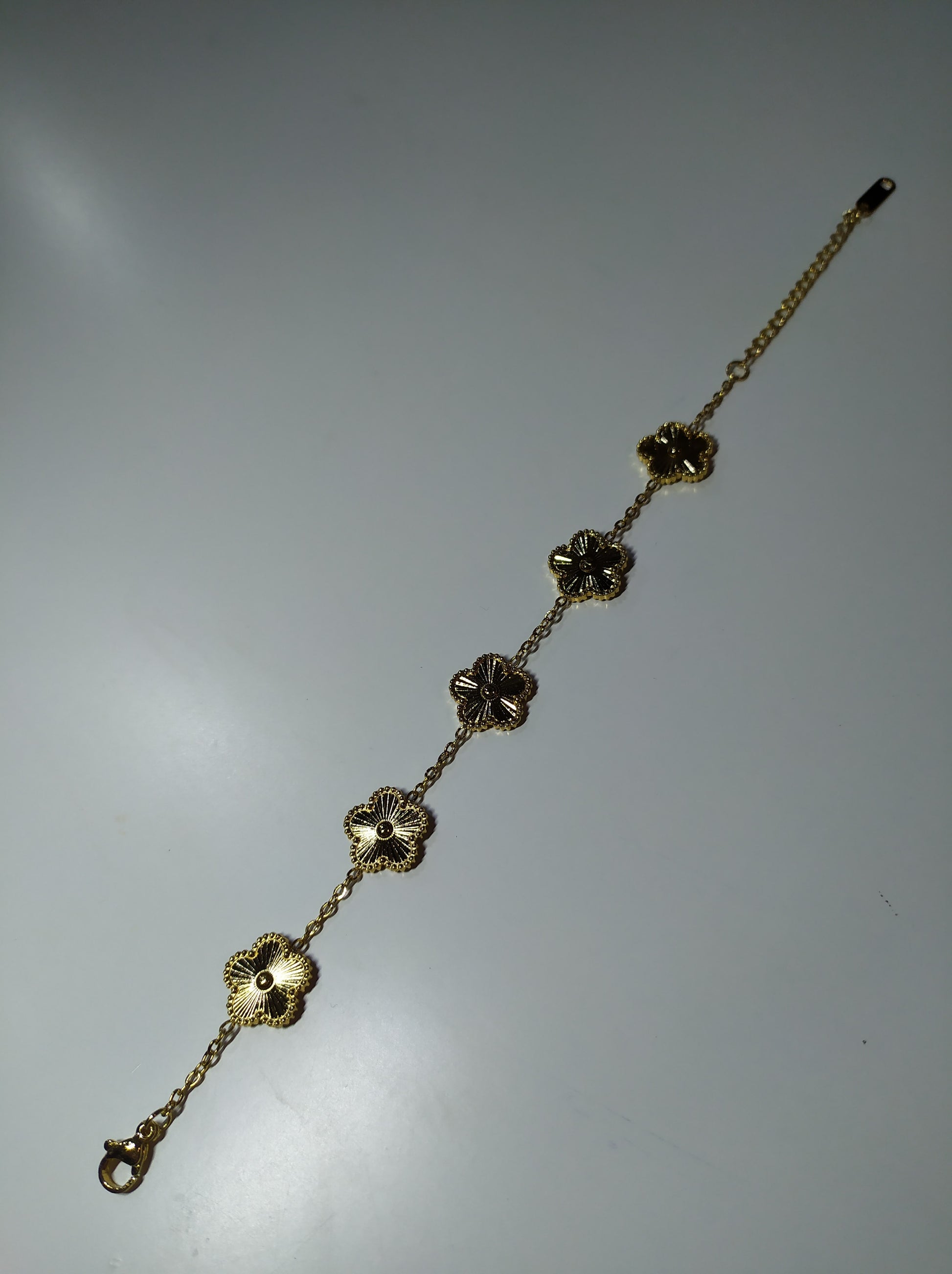 Pulsera trebol de cinco hojas oro - additional image 13