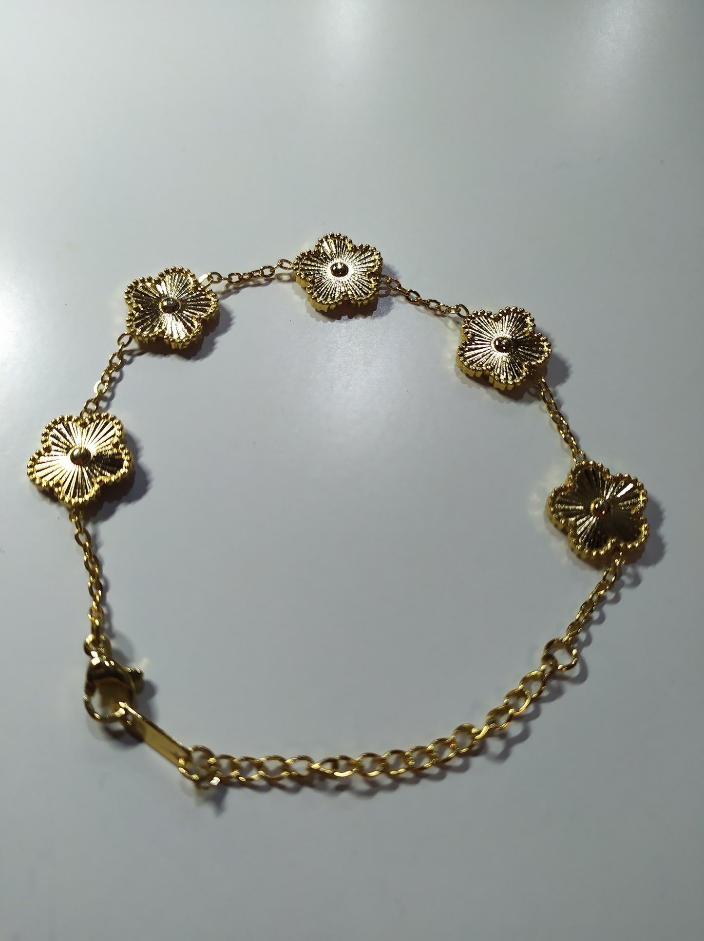 Pulsera trebol de cinco hojas oro - additional image 1